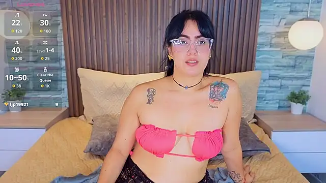 vicky grey online show from January 2026 07:11:01 PM