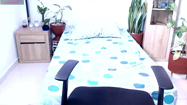 Snapshot of Magnuz_Col chatting on February 2026 08:08:02 PM Magnuz Col online show from February 2026 08:08:02 PM