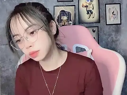 Suki 99 online show from February 2026 04:51:02 PM