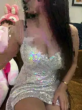 Snapshot of Maahhii chatting on February 2026 02:43:01 PM Maahhii online show from February 2026 02:43:01 PM