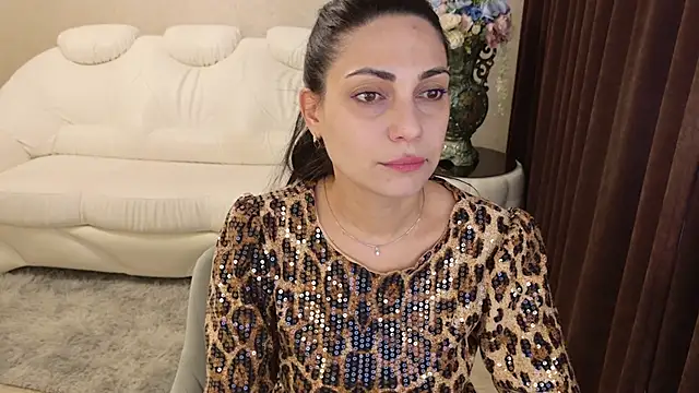 LovelyBeatrice online show from June 2026 11:01:01 AM