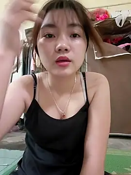 Snapshot of Pinks_cool chatting on April 2026 02:34:01 PM Pinks cool online show from April 2026 02:34:01 PM