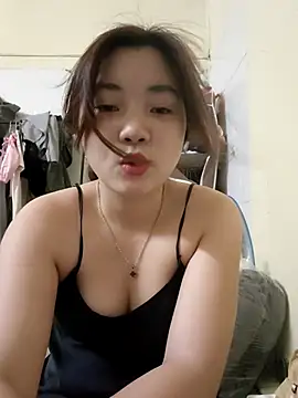 Snapshot of Pinks_cool chatting on June 2026 05:35:01 AM Pinks cool online show from June 2026 05:35:01 AM