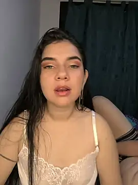 Snapshot of VELVETDUOx chatting on March 2026 04:53:02 AM VELVETDUOx online show from March 2026 04:53:02 AM