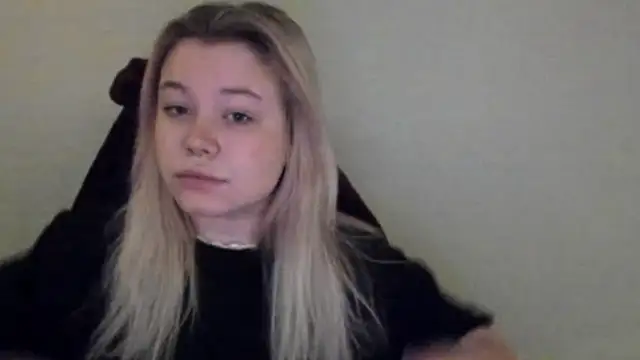 Lulu Di online show from February 2026 12:18:02 AM