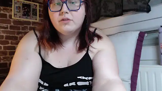 ProfaneHekate online show from February 2026 09:42:01 PM