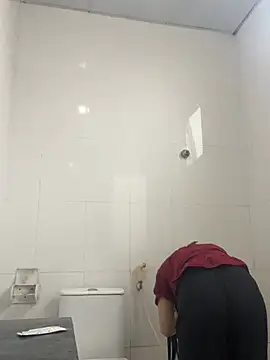 Lyn-be99 online show from February 2026 09:17:01 AM