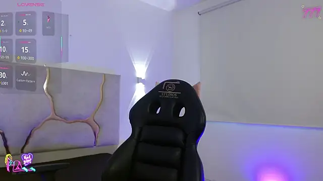 Snapshot of TINY_TAY chatting on February 2026 12:12:01 PM TINY TAY online show from February 2026 12:12:01 PM