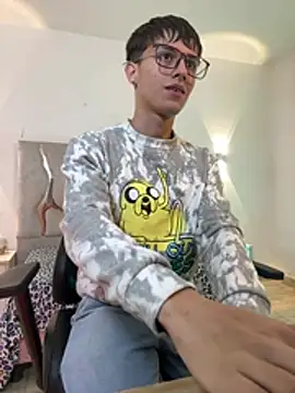 EVAN TAY online show from February 2026 03:13:01 AM