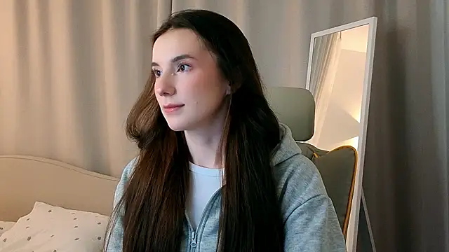 ssandralovin online show from February 2026 07:43:01 PM