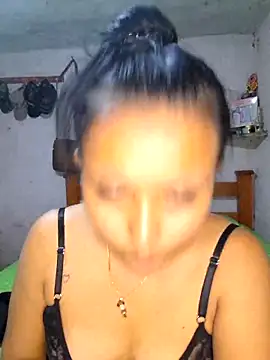 Snapshot of Daniela_Cruz_ chatting on March 2026 05:19:02 PM Daniela Cruz online show from March 2026 05:19:02 PM