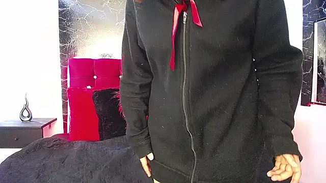 AbrilVega 29 online show from February 2026 08:14:02 PM