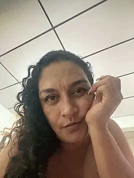 Rosalinda 77 online show from July 2026 05:14:01 AM