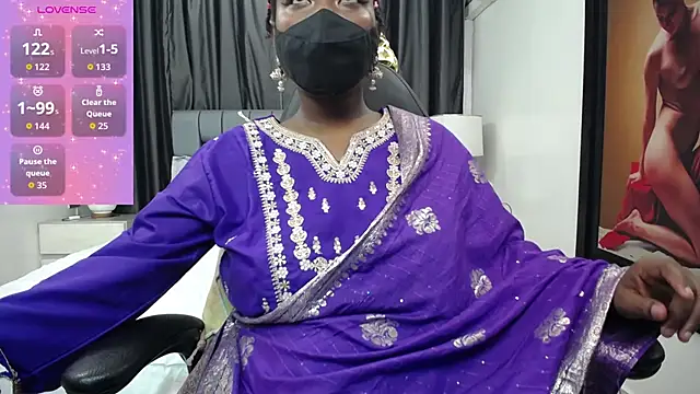 Snapshot of kavya_suri_ chatting on February 2026 07:21:01 PM kavya suri online show from February 2026 07:21:01 PM