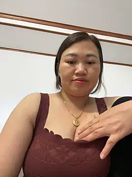 Snapshot of Puka2001 chatting on February 2026 07:04:01 AM Puka2001 online show from February 2026 07:04:01 AM