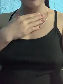 Hoa-tuylip online show from February 2026 12:40:02 AM