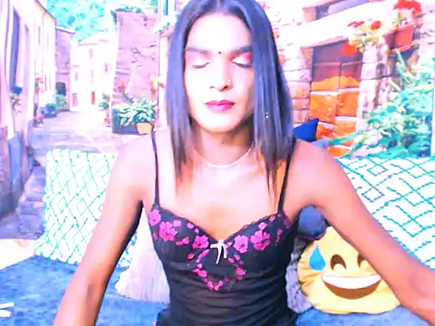 Snapshot of spicybarbie chatting on February 2026 06:25:01 PM spicybarbie online show from February 2026 06:25:01 PM