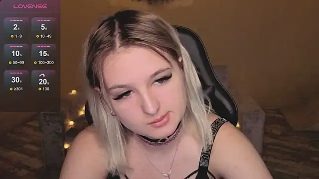 Snapshot of grase_neon chatting on February 2026 10:20:02 AM grase neon online show from February 2026 10:20:02 AM