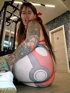 Snapshot of TattooGirlAlia chatting on December 2024 09:04:02 PM TattooGirlAlia online show from December 2024 09:04:02 PM