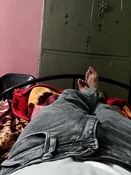 jesse pinkman99 online show from February 2026 06:16:01 PM