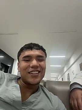 CreamKingg online show from February 2026 09:24:02 AM