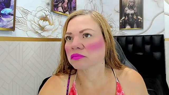 Snapshot of alicee__mature chatting on May 2026 07:40:02 PM alicee mature online show from May 2026 07:40:02 PM