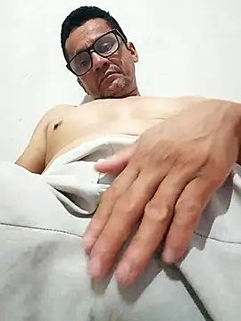 dilduarte26 online show from February 2026 01:43:02 AM