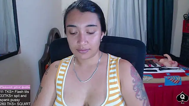 Robin H00t 2 online show from May 2026 10:30:01 PM