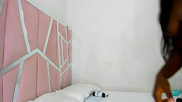 Dakkota foxxx4 online show from March 2026 05:09:02 AM