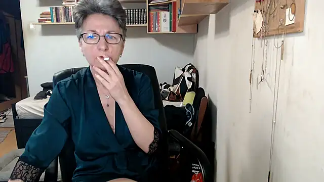 katemodel online show from October 2025 06:43:01 AM