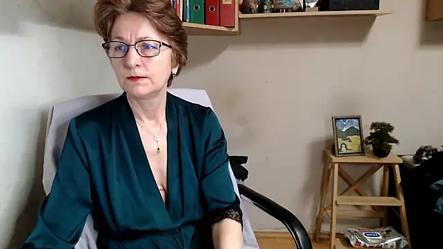 katemodel online show from January 2026 07:56:01 AM