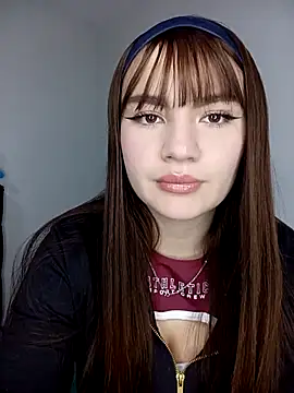 Snapshot of angel_naturall chatting on February 2026 09:32:02 PM angel naturall online show from February 2026 09:32:02 PM