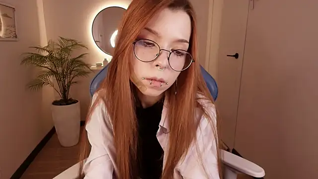 Snapshot of PinkAn8el chatting on February 2026 03:02:01 AM PinkAn8el online show from February 2026 03:02:01 AM