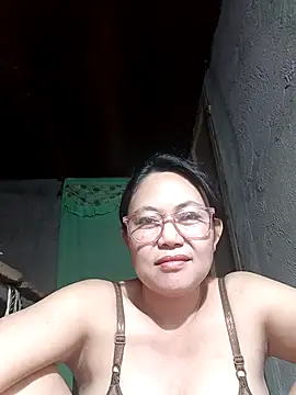 Snapshot of hotpinay_45 chatting on February 2026 08:18:02 AM hotpinay 45 online show from February 2026 08:18:02 AM