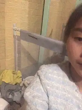 uyensexy online show from February 2026 06:56:02 AM