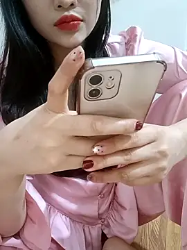 Snapshot of Moe-moex chatting on February 2026 03:32:01 PM Moe-moex online show from February 2026 03:32:01 PM