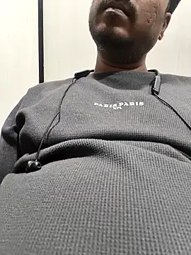 Snapshot of Bengal_Tiger420 chatting on February 2026 04:18:01 PM Bengal Tiger420 online show from February 2026 04:18:01 PM