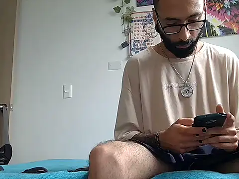 venus midnight online show from February 2026 01:52:02 PM