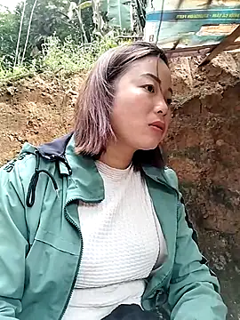 Ella-aa online show from February 2026 02:41:02 AM