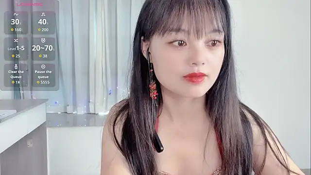 xianxian-baby online show from May 2026 02:18:01 AM