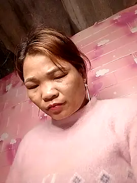 maymay-2000 online show from February 2026 12:53:01 AM