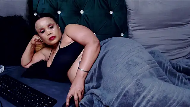 Snapshot of KittyGorgeousXX181 chatting on June 2026 08:31:02 PM KittyGorgeousXX181 online show from June 2026 08:31:02 PM