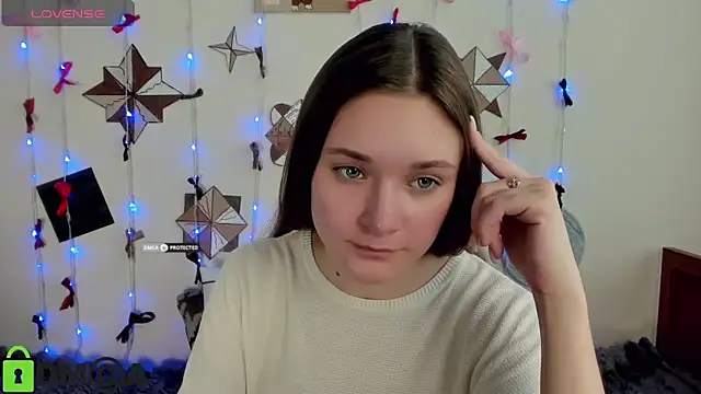 Snapshot of Elina_X chatting on June 2026 01:23:01 PM Elina X online show from June 2026 01:23:01 PM