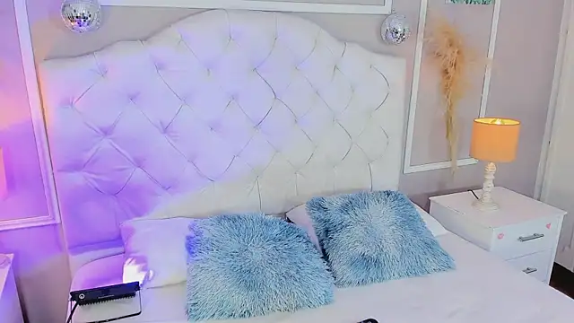 Snapshot of saryth_hott chatting on February 2026 02:53:02 PM saryth hott online show from February 2026 02:53:02 PM