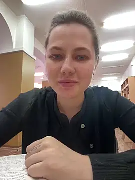 Snapshot of AsynaYuuki chatting on March 2026 12:22:02 PM AsynaYuuki online show from March 2026 12:22:02 PM