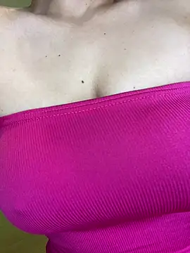 eva luz online show from February 2026 10:48:01 PM