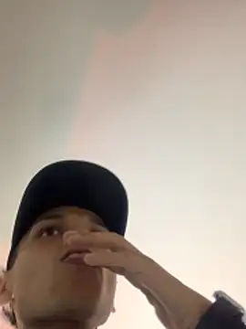 Alejandroo Montenegro online show from February 2026 11:23:02 PM