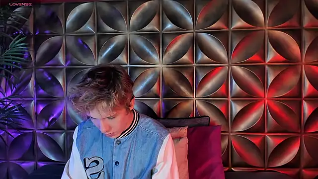 DannyParker  online show from March 2026 02:38:02 AM