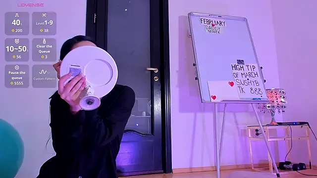 Peanaughty online show from March 2026 01:29:02 PM