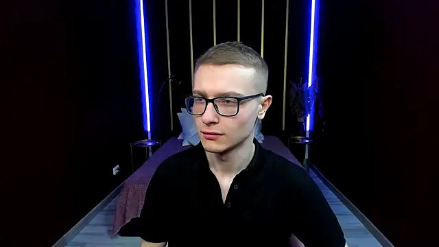Snapshot of Emmit_Barker chatting on May 2026 07:57:02 AM Emmit Barker online show from May 2026 07:57:02 AM